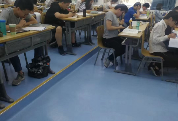 學校塑膠地板